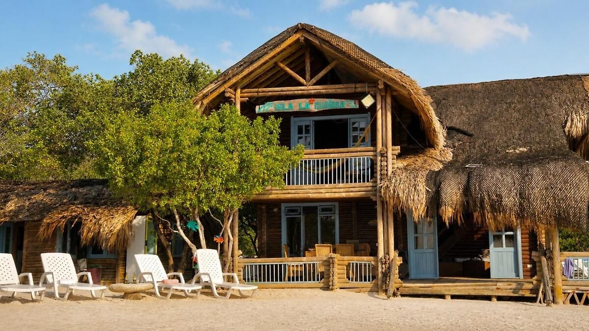 Isla Curiosa Cartagena